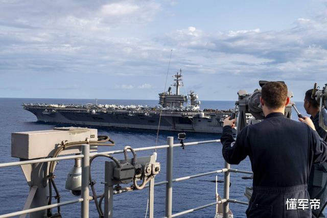 『美军』美两艘航母全军覆没，来亚太自由航行代价惨痛，民众呼吁川普下台