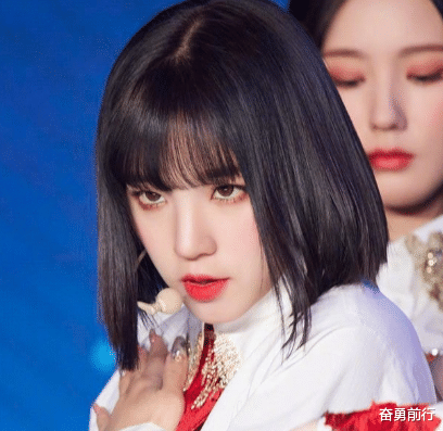 短发|靠综艺节目吸粉无数，现剪短发上热搜，超漂亮