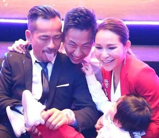 刘碧丽|生3个私生子的刘碧丽, 11亿被原配踢出豪门