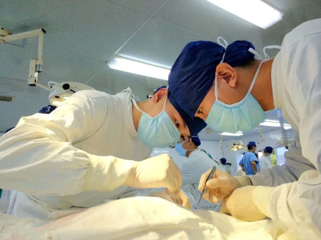 军医▲【役家攻略|热门军校】第十六站：海军军医大学