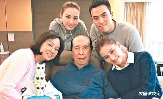 何鸿燊：何鸿燊最“丑”女儿身价依旧不菲，为何到58岁依旧无人娶？看到相貌懂了