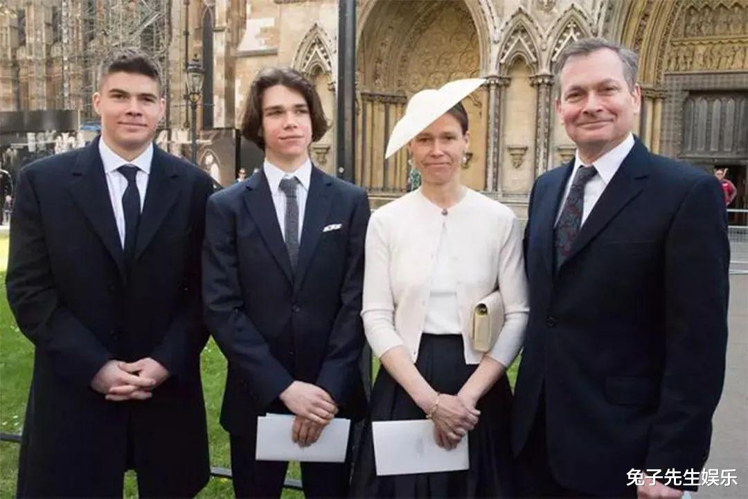 [玛格丽特]看过玛格丽特公主和龅牙女儿对比照，才知道绝色美人后代，不全美