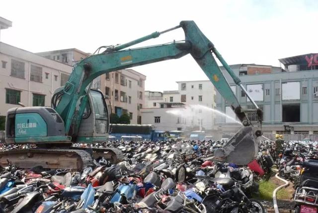 电动车|电动车主大胜利，这个城市，禁摩限电13年后归还电动车路权