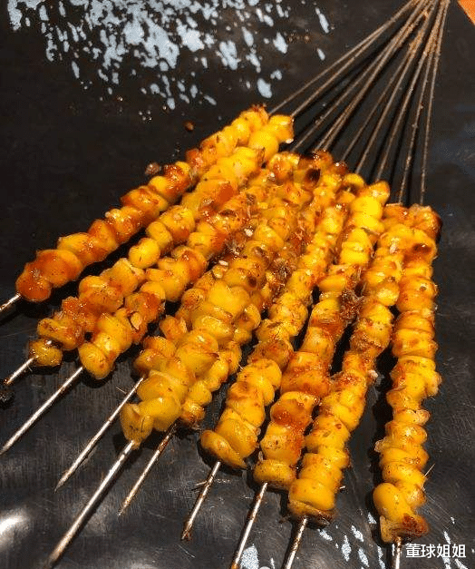 烧烤|烧烤摊上不该点的5种食材,不懂的人吃得欢,懂的人却从不会点