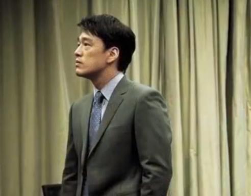 王耀庆|娱乐圈第一富豪：拉黑佟丽娅，抢夺张含韵，却独宠妻子19年！