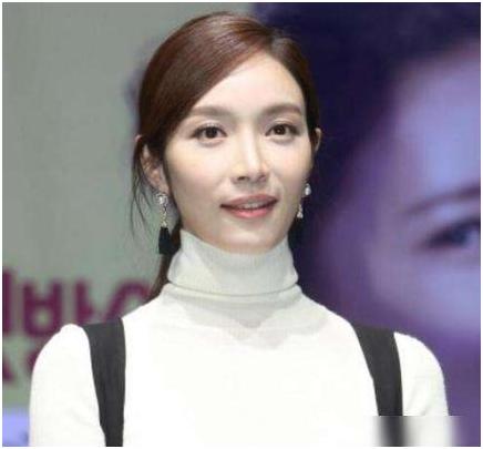 李敏英|悲惨的李敏英：新婚13天被家暴断指，终身不孕，被丈夫毁了一生