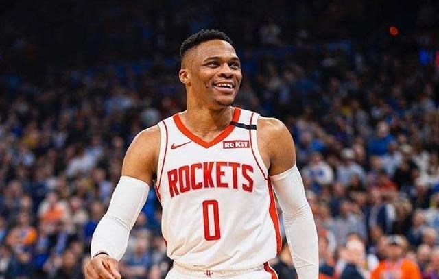 火箭队|方案接近敲定!火箭5人大交易出炉,一下补强3位置!