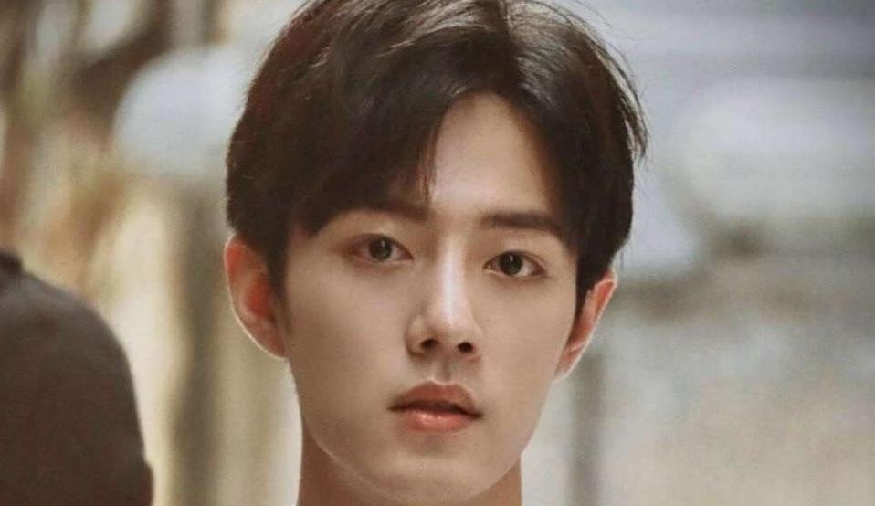 肖战:新剧开工,粉丝助力高考,多家官媒支持,开小灶上星,肖战回来了