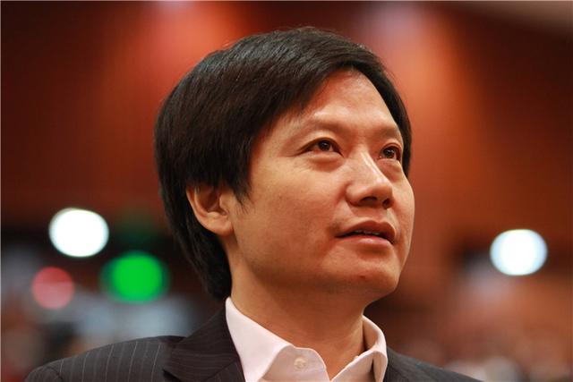 #雷军#董明珠彻底放开，3小时直播带货3.1亿，她和雷军的赌约会赢吗？