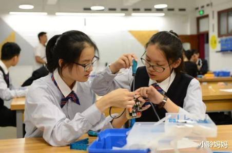 #学霸#高三学霸作息时间表曝光，没有对比就没有伤害，网友：清华的苗子