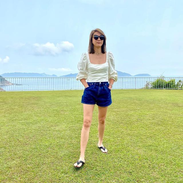 许晋亨|李嘉欣侄媳晒家庭温馨照, 许晋亨家族基因太强大, 儿子侄孙如同饼印