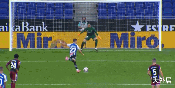 武磊|3-0！西班牙人取开门红，武磊76分钟首秀完美：传射+激活前场