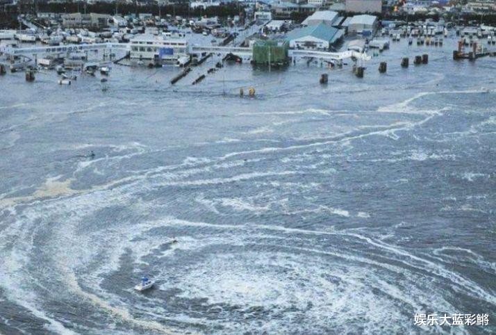 地震发生后，那些房屋倒塌的人们，贷款如今还得怎么样了？