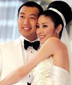 陈慧琳|她被百亿富豪追16年才在一起，花400万坐月子，今46岁被宠上天