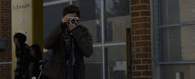 艾玛·斯通|她要当妈妈了，爸爸不是他…