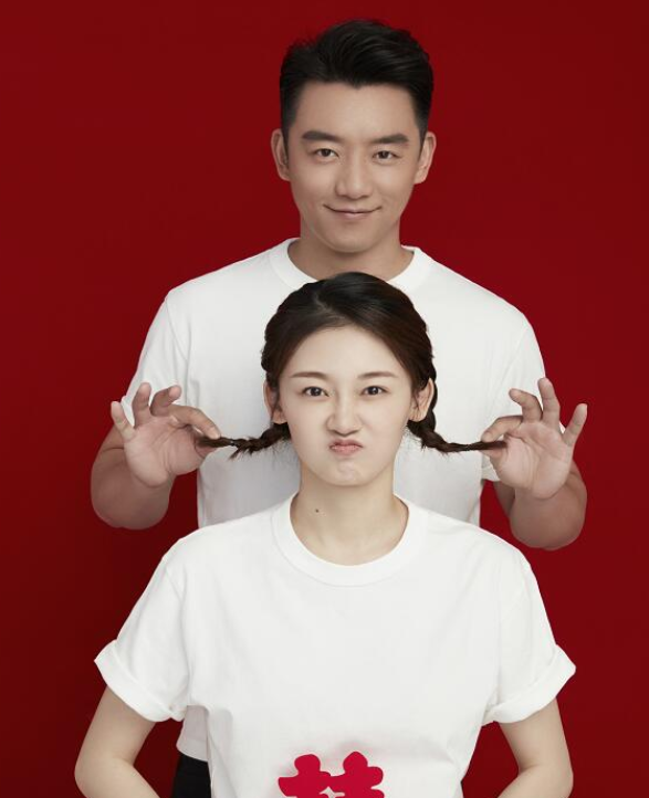 [郑恺]郑恺官宣与苗苗结婚，前女友程晓玥的火速反应引关注，曾说过会彼此祝福