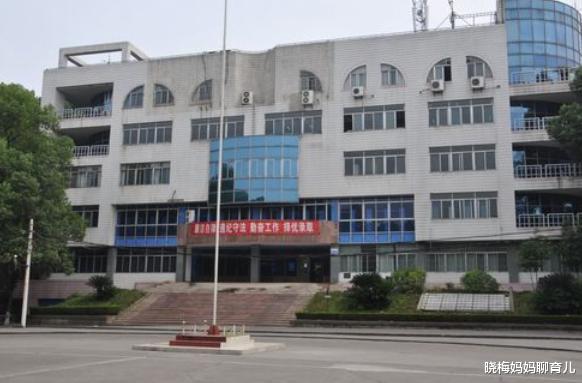 南宁|一所“很任性”的大学，省字头校名居然不要了，偏要换成城市名