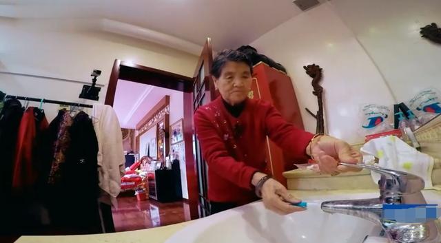 ▲黄圣依老公徐水住三层豪宅：内部装修富丽堂皇，不愧是董事长