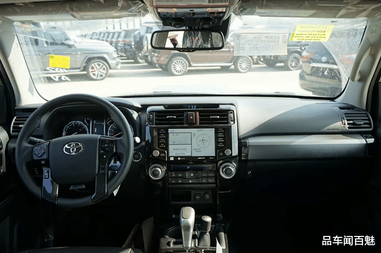 新款豐田“超霸”已到港，熏黑套件更顯霸氣，配裝六缸動力+四驅-圖6