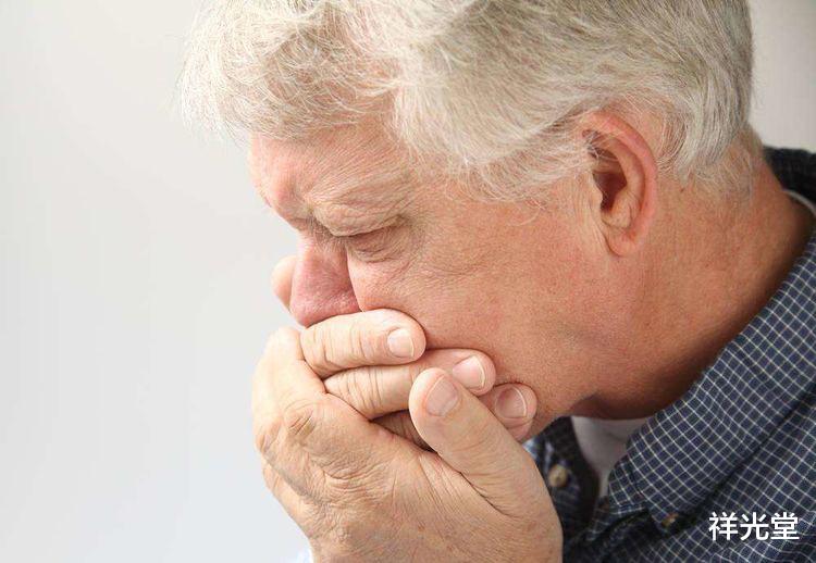 肝癌|肝癌最会“伪装”,医生:身体出现4个表现,趁早去查一查肝功!