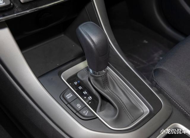 「SUV」现代推出的精品SUV，终端仅10万多起售，为何销量仍不及国产SUV？