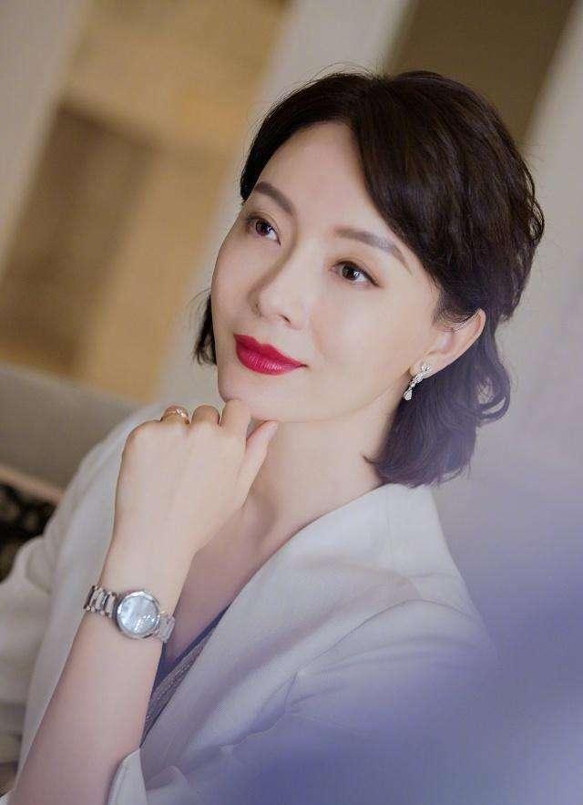 陈数：圈内又一位知性姐姐刚红翻车了