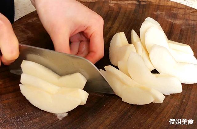 水果|立秋后，遇到这碱性水果别手软，现在正当季，营养很高，别不懂吃