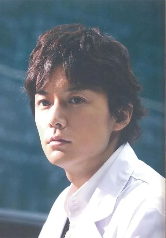 「柏原崇」直树爱了杉菜十年，比糖还甜的爱情真的有！