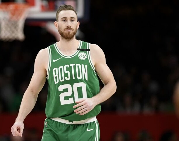 快船队|官宣！鹈鹕首笔签约达成，快船或迎重大决定，雄鹿2换1交易出炉