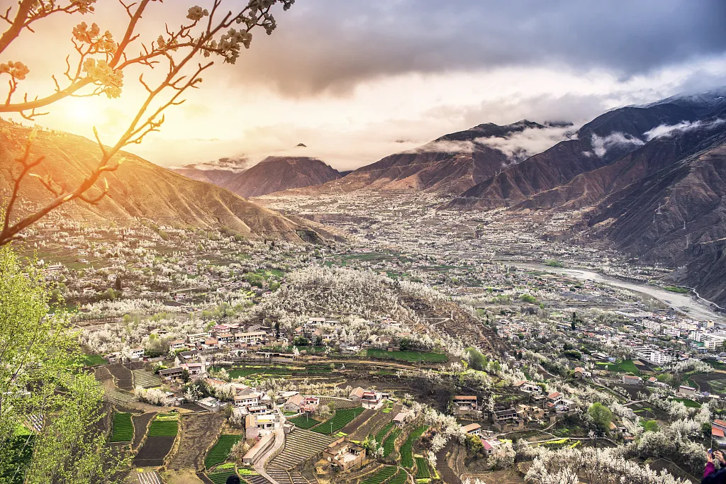 九寨沟：除了九寨沟，阿坝到底还藏了哪些绝世美景？