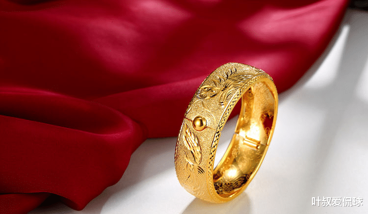 黄金|黄金涨到怀疑人生,1克涨到600元!到底“该买”还是“该卖”?