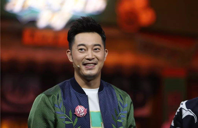 黄晓明|黄晓明前任现任聚首《跑男》，碰面就是满满尴尬，沙溢真难做