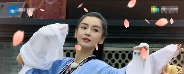 「奔跑吧兄弟」《跑男》阵容官宣，原班人马天霸回来了，让人反感的嘉宾也没有了