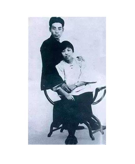 长征|她父亲是武举人,59岁时参加长征,60岁入狱,女婿是国家总理