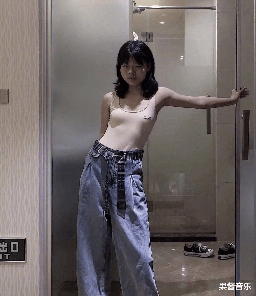 【sunshine】当年靠丑爆红的土味女团3sunshine,现在都潮成这样了?