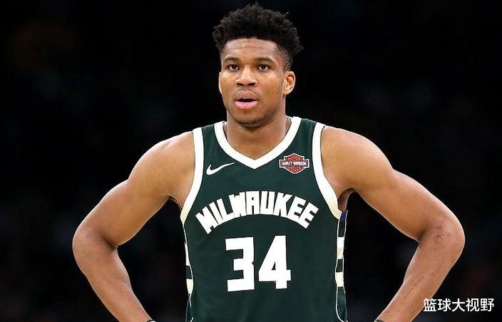 勒布朗·詹姆斯|詹姆斯、字母哥、锡安谁的运动天赋最炸裂？1张动图终结了悬念