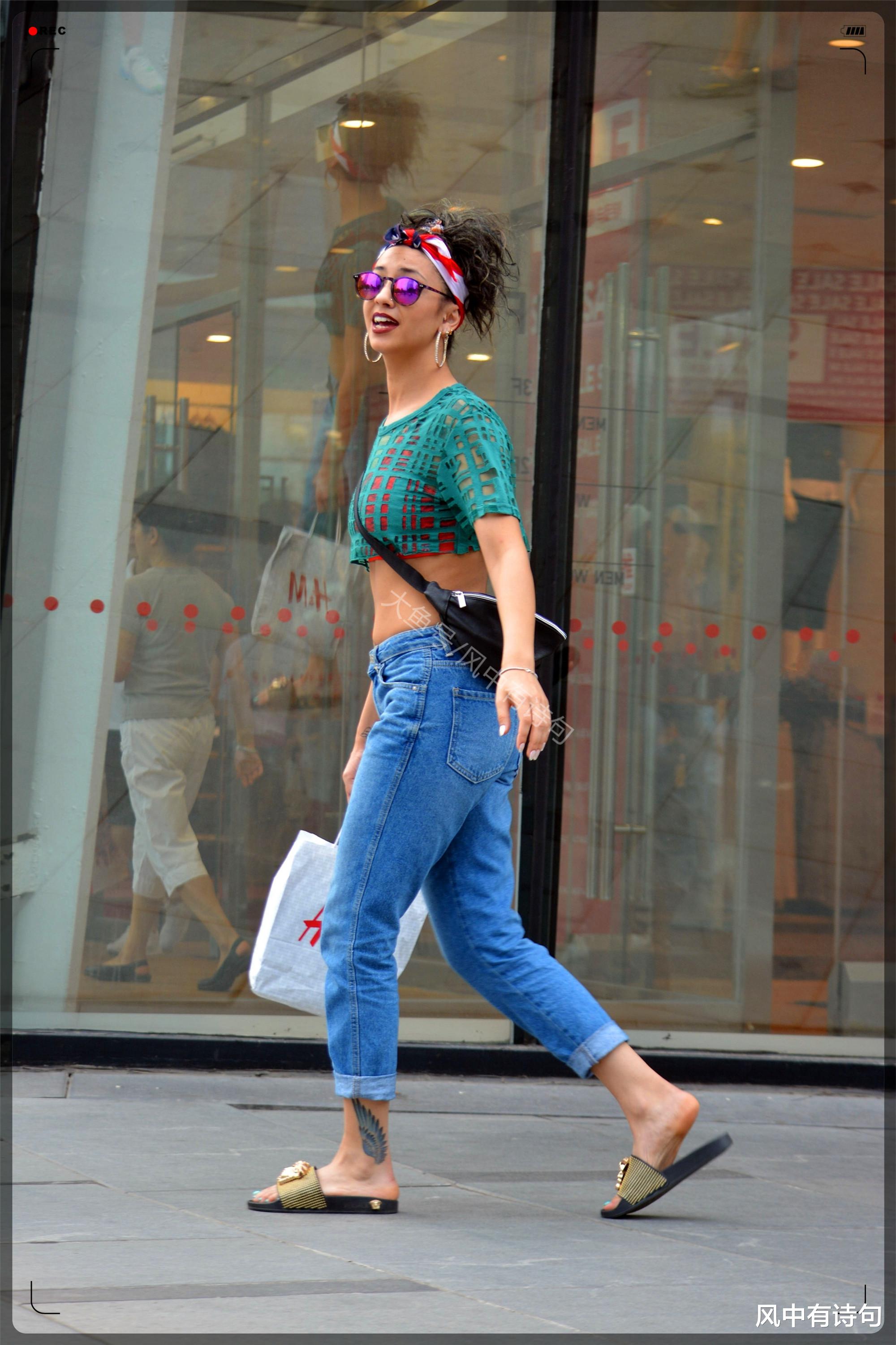 穿衣搭配@街头流行的欧美风，不懂穿搭的千万不要轻易尝试