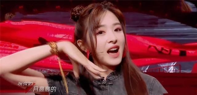 「万茜」《乘风破浪的姐姐》五人成团名单预测，四公疑似淘汰伊能静、蓝盈莹