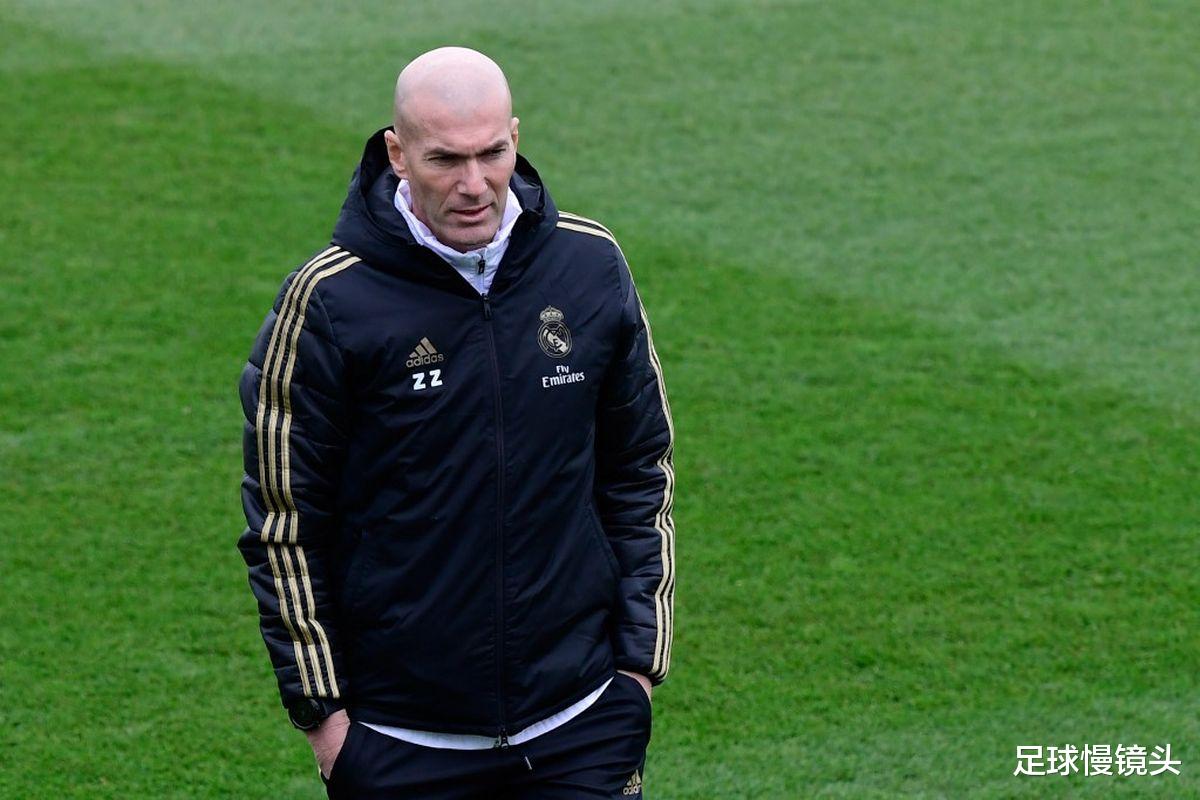 【皇家马德里】皇马打造新三亿齐飞!齐达内瞄准两大未来金球得主,身价2.5亿