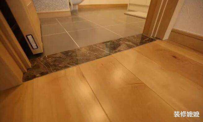 |越来越多人卫生间不装门槛石了,他们都爱这样设计,后悔我家装错