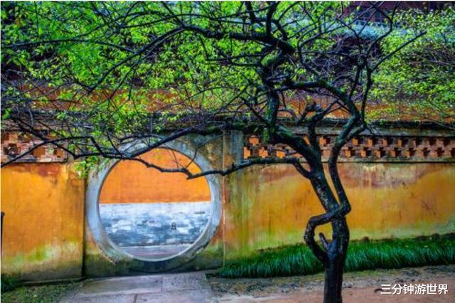 「」中国唯一零差评的景区，极力争取免门票，电瓶车往返仅5元