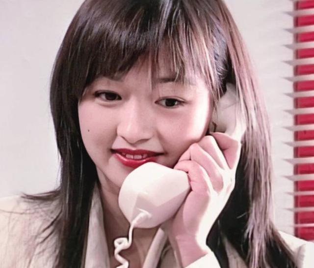 中森明菜|被遗忘的香港10大冷门美人，个个风华绝代，她酷似中森明菜！