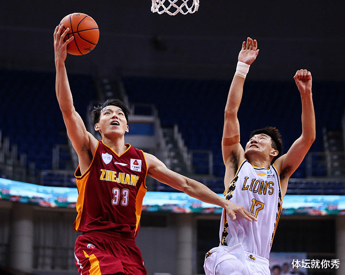 北京男篮:CBA即时积分榜:3队25胜多队22胜,北京躺赢升第3,辽宁排名太意外