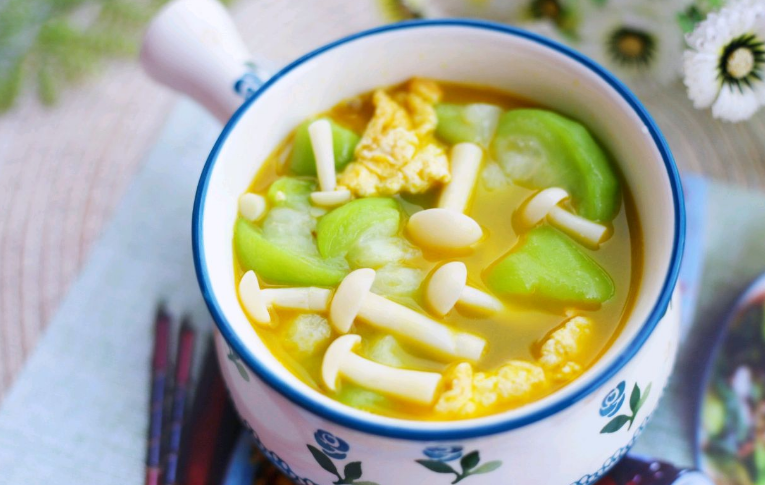 #丝瓜#丝瓜和它是天生一对，每周吃3次，鲜甜爽口，肌肤更细腻！