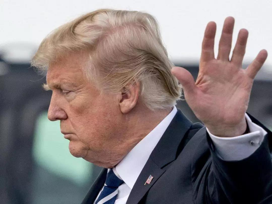 【俄罗斯】俄罗斯大量抛售美国国债，是无奈之举，还是要摧毁美国经济？