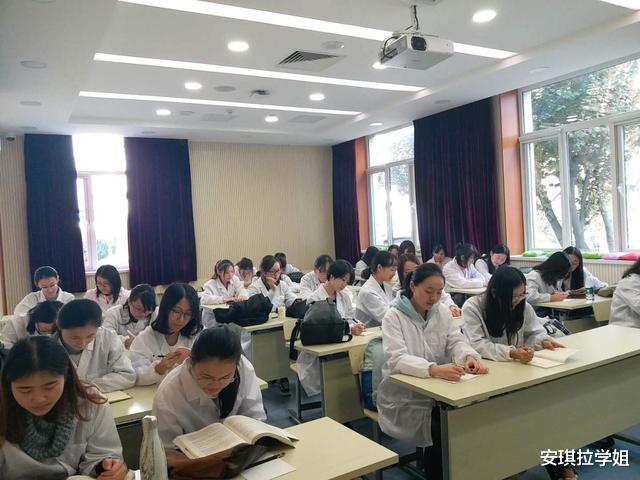 大学|这3个大学专业，就业面很窄，毕业容易面临失业，考生报考要谨慎