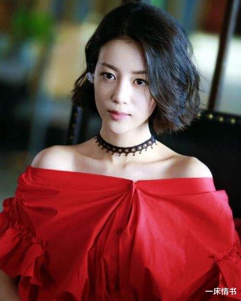 张柏芝|李溪芮演技差也就罢了，情商也不如师妹黄梦莹，难怪赵薇批她矫情