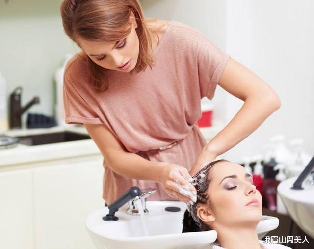 发型师|?去理发时不要说这3句话，容易“被坑\，尤其第一句，很多人爱说