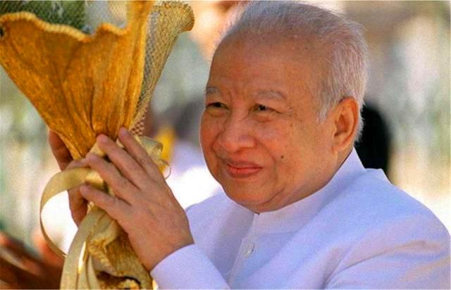 柬埔寨■柬埔寨国家元首，中国收留他5年并助他复国，后来他这样回报我国