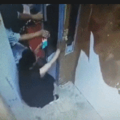 ▲爆笑GIF：该是减肥的时候了
